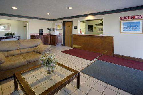Hotel Super 8 South By Wyndham Bowling Green Interno foto